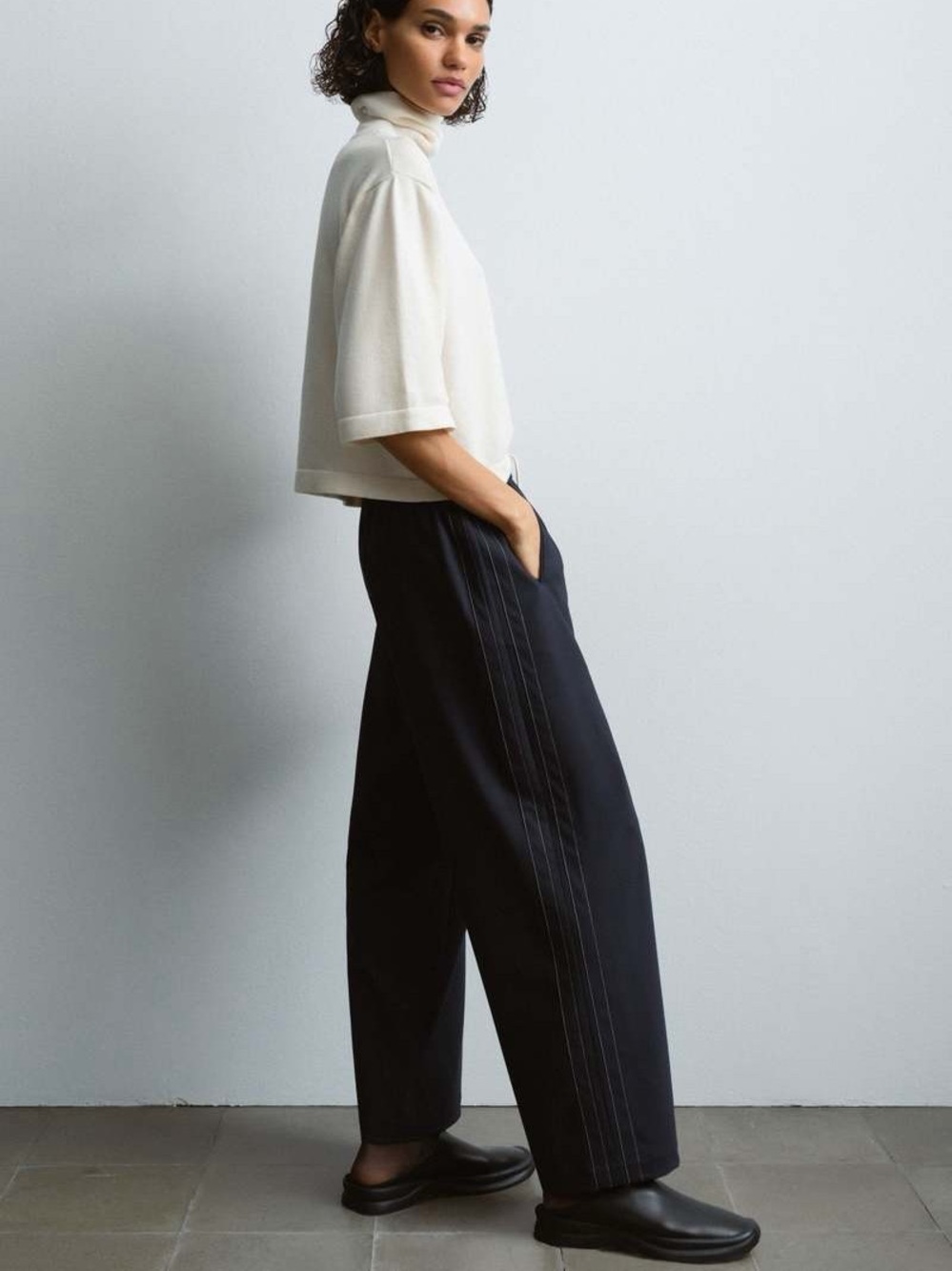 Cordera Tailoring Drawstring Pant in Night